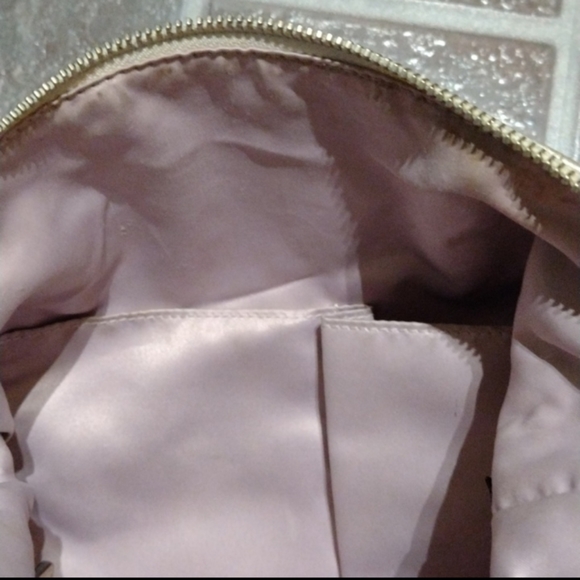 Coach large silver crossbody all leather bag - Picture 3 of 6